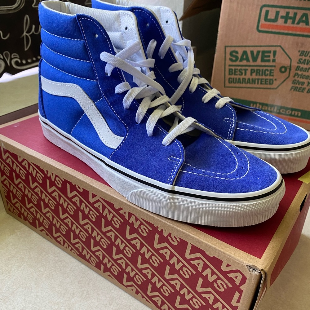 NEW Vans Men’s Sk8 High Sneakers